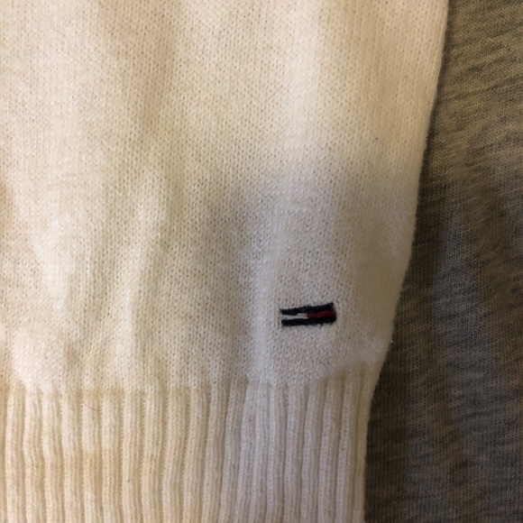 Hilfiger Denim sweater top size S - Picture 2 of 4